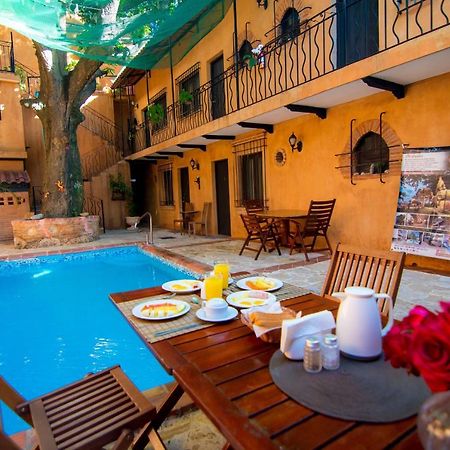 Mansion Colonial Dona Elvina Hotel ซานโตโดมิงโก ภายนอก รูปภาพ