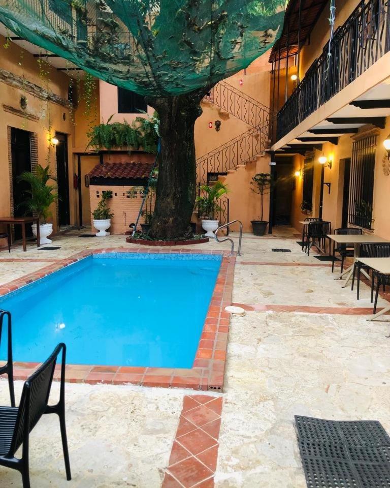 Mansion Colonial Dona Elvina Hotel ซานโตโดมิงโก ภายนอก รูปภาพ