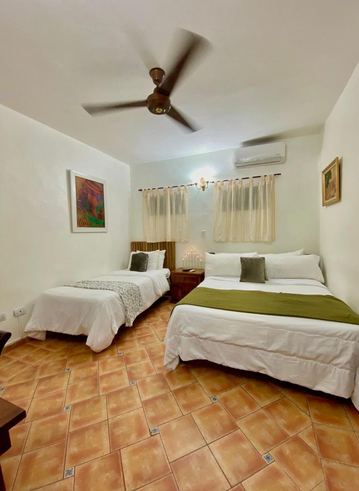 Mansion Colonial Dona Elvina Hotel ซานโตโดมิงโก ภายนอก รูปภาพ